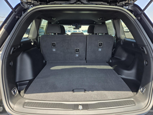 New 2026 Jeep Grand Cherokee Laredo 4x2  in ,  26