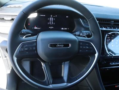 Used 2025 Jeep Grand Cherokee Laredo X 4x2  in ,  11