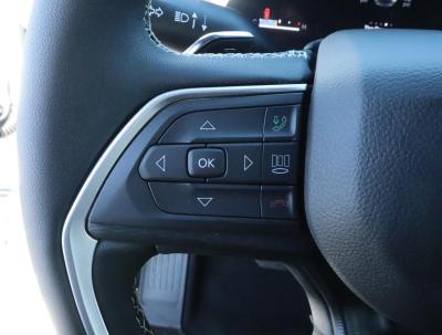 Used 2025 Jeep Grand Cherokee Laredo X 4x2  in ,  12
