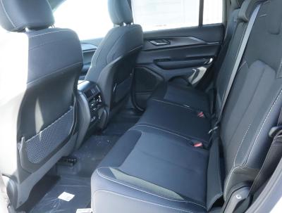 Used 2025 Jeep Grand Cherokee Laredo X 4x2  in ,  19