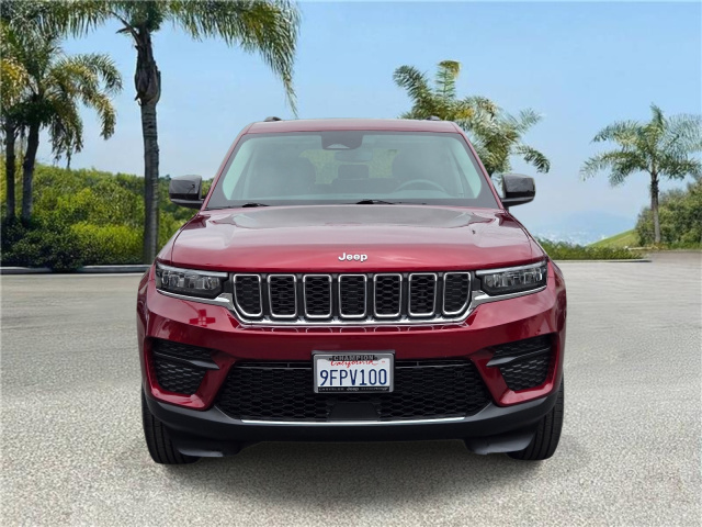 Used 2023 Jeep Grand Cherokee Laredo 4x2  in ,  3