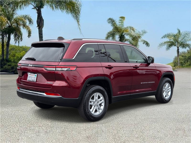 Used 2023 Jeep Grand Cherokee Laredo 4x2  in ,  4