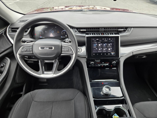 Used 2023 Jeep Grand Cherokee Laredo 4x2  in ,  6