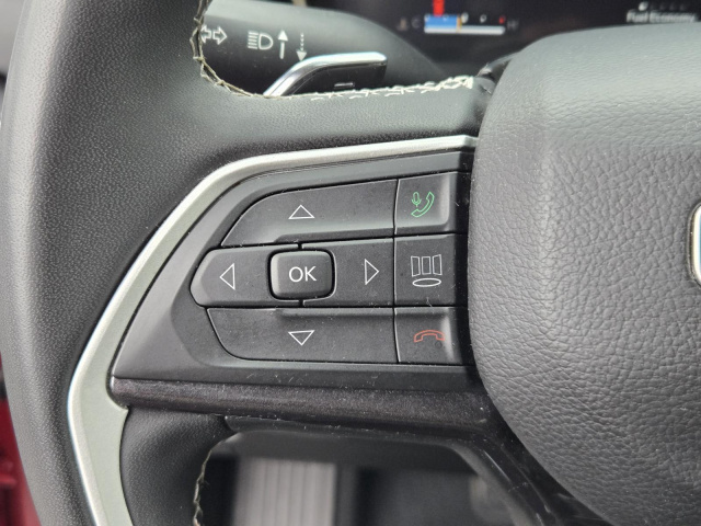 Used 2023 Jeep Grand Cherokee Laredo 4x2  in ,  16