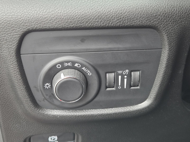 Used 2023 Jeep Grand Cherokee Laredo 4x2  in ,  18
