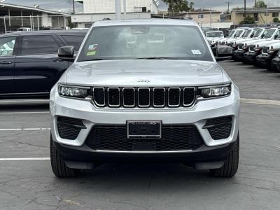 New 2026 Jeep Grand Cherokee Laredo 4x2  in ,  2