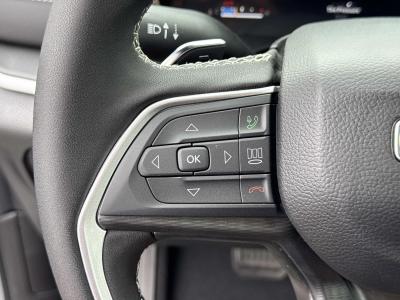 New 2026 Jeep Grand Cherokee Laredo 4x2  in ,  7
