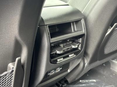New 2026 Jeep Grand Cherokee Laredo 4x2  in ,  26