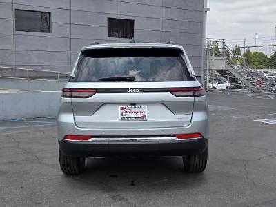 Used 2025 Jeep Grand Cherokee Laredo X 4x2  in ,  4