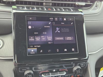 Used 2025 Jeep Grand Cherokee Laredo X 4x2  in ,  7