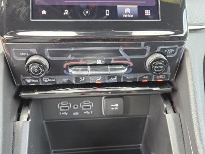 Used 2025 Jeep Grand Cherokee Laredo X 4x2  in ,  12