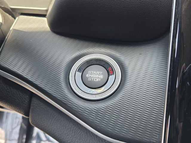 Used 2023 Jeep Grand Cherokee Laredo 4x2  in ,  11