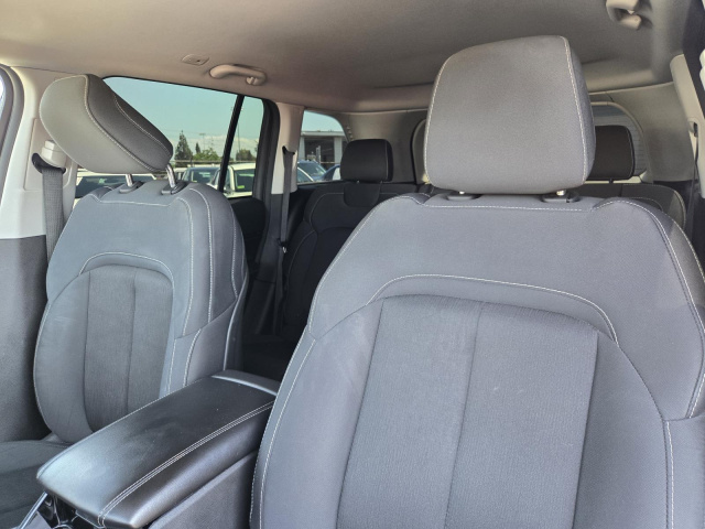 Used 2023 Jeep Grand Cherokee Laredo 4x2  in ,  22
