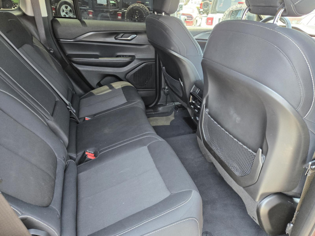 Used 2023 Jeep Grand Cherokee Laredo 4x2  in ,  28