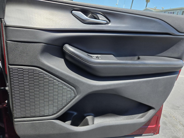 Used 2023 Jeep Grand Cherokee Laredo 4x2  in ,  33