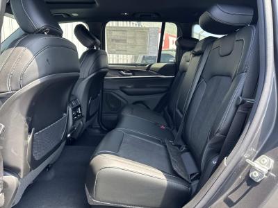 New 2026 Jeep Grand Cherokee Laredo Altitude 4x2  in ,  25