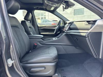 New 2026 Jeep Grand Cherokee Laredo Altitude 4x2  in ,  31