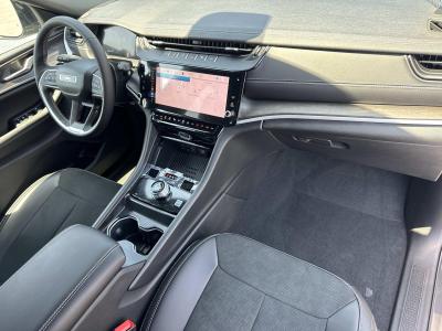 New 2026 Jeep Grand Cherokee Laredo Altitude 4x2  in ,  33