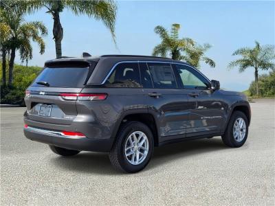 New 2026 Jeep Grand Cherokee Laredo X 4x4  in ,  3