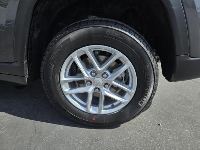 New 2026 Jeep Grand Cherokee Laredo X 4x4  in ,  34