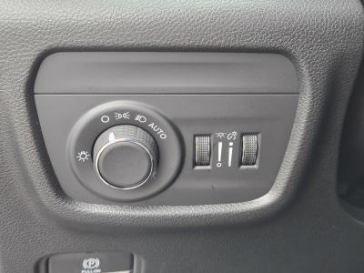 New 2026 Jeep Grand Cherokee Laredo Altitude 4x4  in ,  17