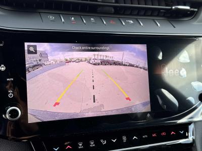 New 2026 Jeep Grand Cherokee Laredo Altitude 4x4  in ,  16