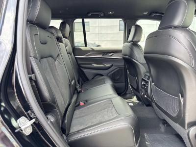 New 2026 Jeep Grand Cherokee Laredo Altitude 4x4  in ,  31