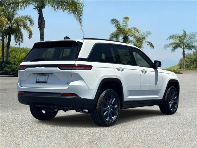 New 2026 Jeep Grand Cherokee 85th Anniversary Edition 4x4  in ,  3