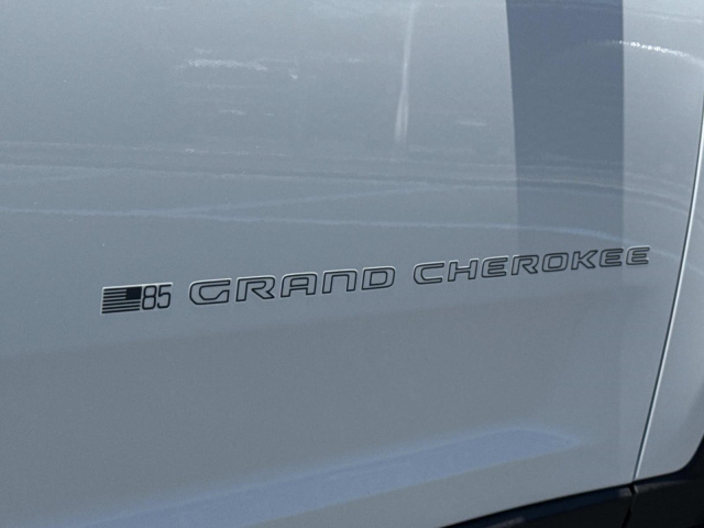 New 2026 Jeep Grand Cherokee 85th Anniversary Edition 4x4  in ,  28