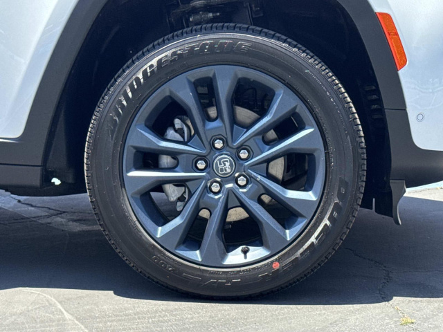 New 2026 Jeep Grand Cherokee 85th Anniversary Edition 4x4  in ,  34