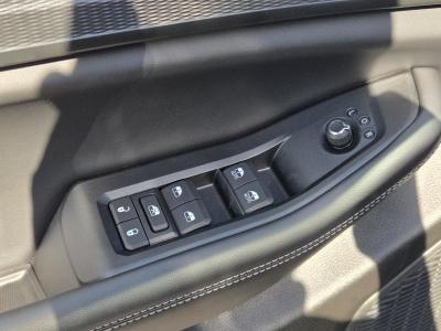 New 2026 Jeep Grand Cherokee L Laredo X 4x2  in ,  19