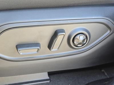 New 2026 Jeep Grand Cherokee L Laredo X 4x2  in ,  22