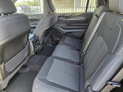 New 2026 Jeep Grand Cherokee L Laredo X 4x2  in ,  24
