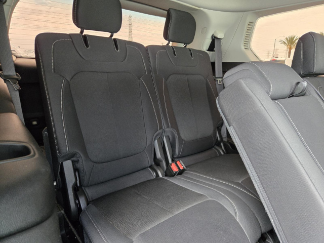 Used 2023 Jeep Grand Cherokee L Laredo 4x2  in ,  28