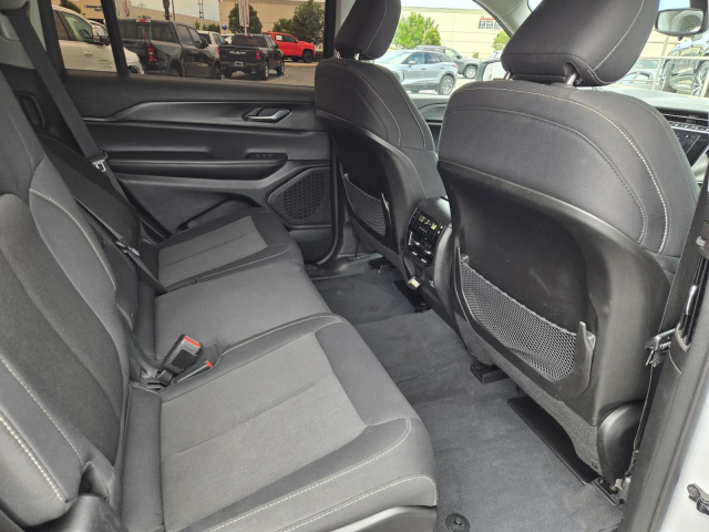 Used 2023 Jeep Grand Cherokee L Laredo 4x2  in ,  29