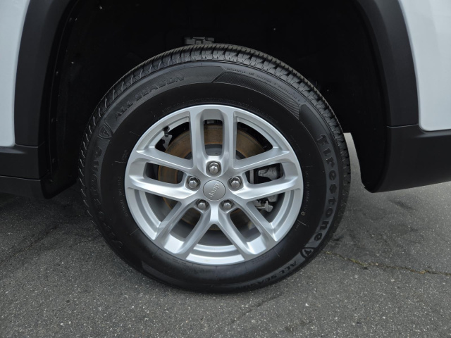 Used 2023 Jeep Grand Cherokee L Laredo 4x2  in ,  36