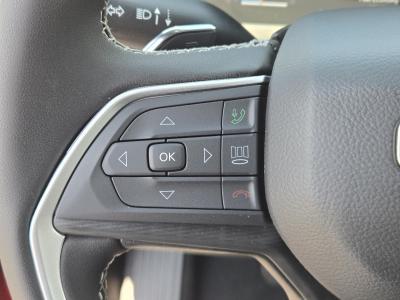 New 2026 Jeep Grand Cherokee L Laredo 4x2  in ,  15