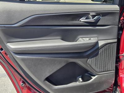 New 2026 Jeep Grand Cherokee L Laredo 4x2  in ,  23