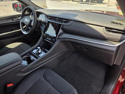 New 2026 Jeep Grand Cherokee L Laredo 4x2  in ,  31