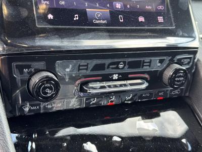 New 2026 Jeep Grand Cherokee L Laredo X 4x2  in ,  14