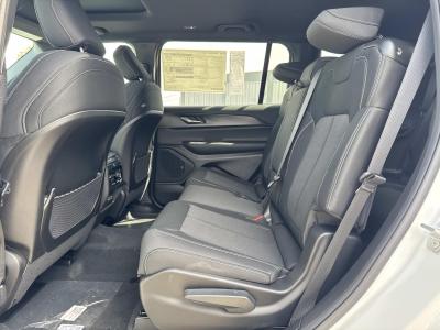 New 2026 Jeep Grand Cherokee L Laredo X 4x2  in ,  26