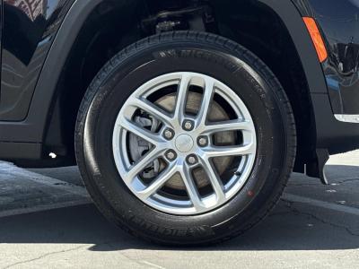 New 2026 Jeep Grand Cherokee L Laredo 4x2  in ,  34