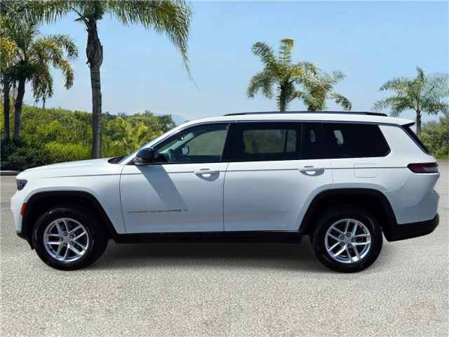 Used 2023 Jeep Grand Cherokee L Laredo 4x2  in ,  2