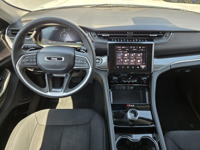 Used 2023 Jeep Grand Cherokee L Laredo 4x2  in ,  6