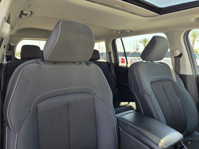 Used 2023 Jeep Grand Cherokee L Laredo 4x2  in ,  34