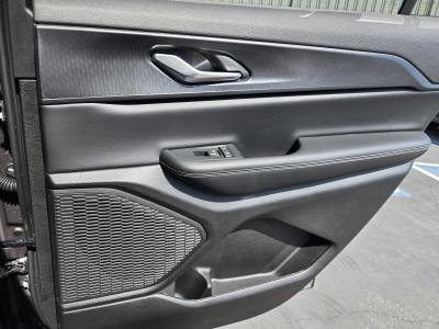 New 2026 Jeep Grand Cherokee L Laredo X 4x2  in ,  31