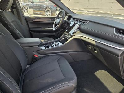 New 2026 Jeep Grand Cherokee L Laredo X 4x2  in ,  34
