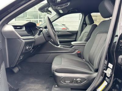 New 2026 Jeep Grand Cherokee L Laredo 4x2  in ,  21