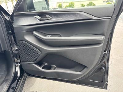 New 2026 Jeep Grand Cherokee L Laredo 4x2  in ,  30