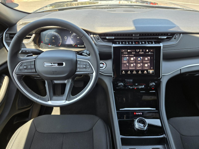 New 2026 Jeep Grand Cherokee L Laredo 4x2  in ,  5